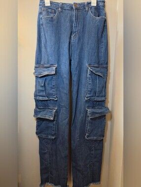 AKIRA Stacked Cargo Jeans Size 13